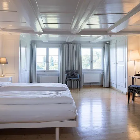 Bett Am Weiher Guest house